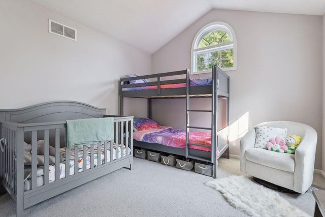 15024 Windemere Lane, Burnsville, MN 55306