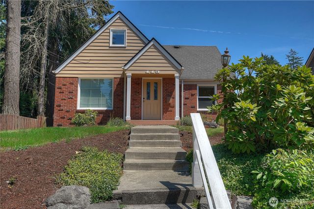 113 Farallone Avenue, Fircrest, WA 98466