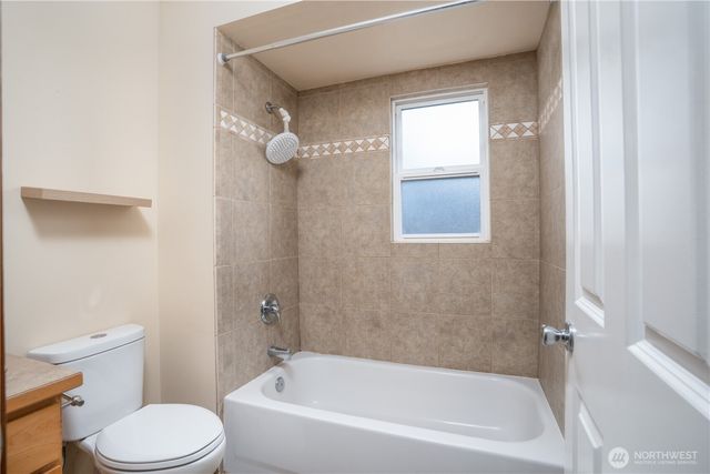 113 Farallone Avenue, Fircrest, WA 98466
