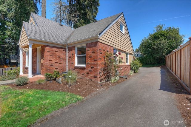 113 Farallone Avenue, Fircrest, WA 98466