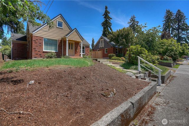 113 Farallone Avenue, Fircrest, WA 98466