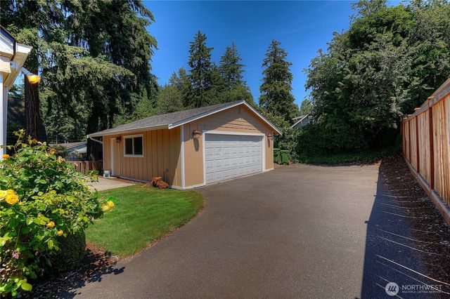 113 Farallone Avenue, Fircrest, WA 98466