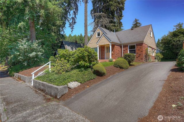 113 Farallone Avenue, Fircrest, WA 98466