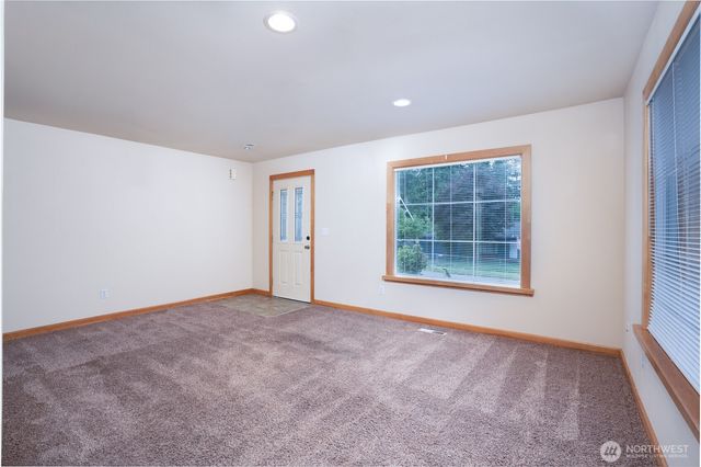 113 Farallone Avenue, Fircrest, WA 98466