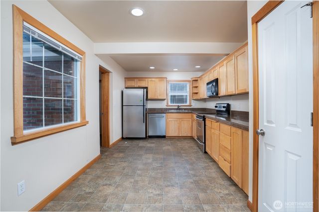 113 Farallone Avenue, Fircrest, WA 98466