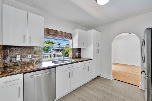1451 NE 53RD Court, Fort Lauderdale, FL 33334