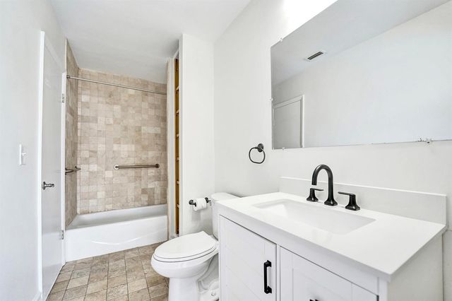 1451 NE 53RD Court, Fort Lauderdale, FL 33334