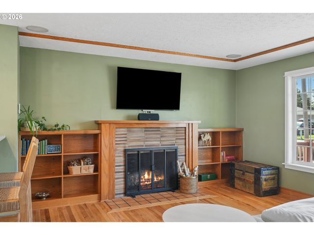 8412 MT THIELSON Ave, Vancouver, WA 98664