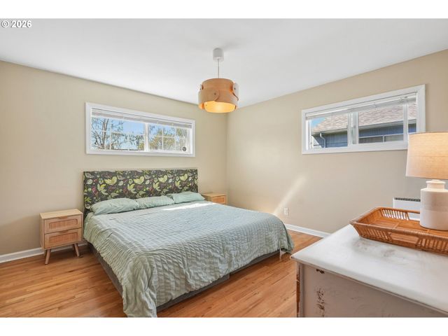 8412 MT THIELSON Ave, Vancouver, WA 98664