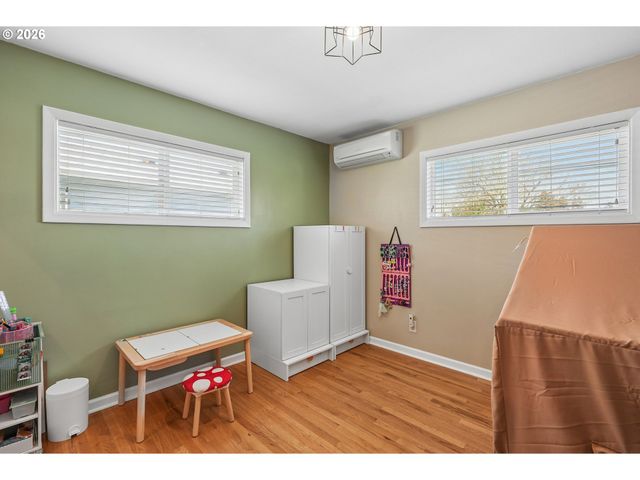 8412 MT THIELSON Ave, Vancouver, WA 98664