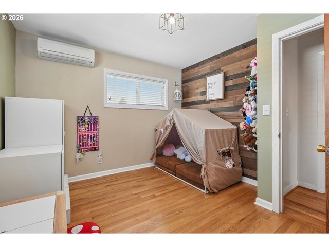 8412 MT THIELSON Ave, Vancouver, WA 98664