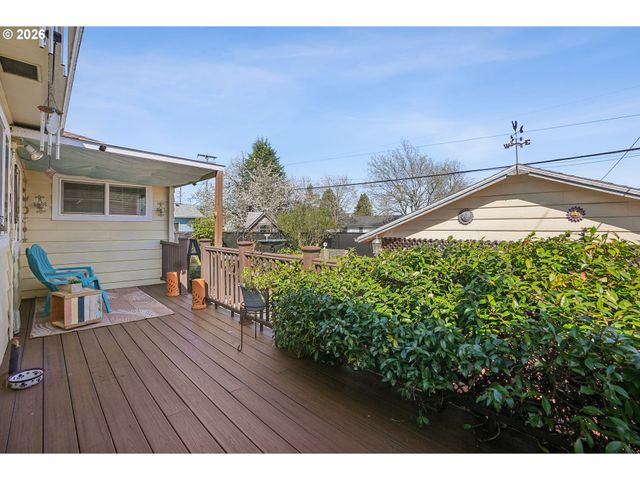 8412 MT THIELSON Ave, Vancouver, WA 98664