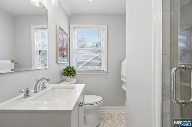 436 Cambridge Road, Ridgewood, NJ 07450