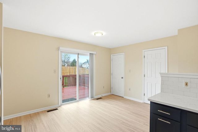 541 HIGHLAND TOWNE LN, Warrenton, VA 20186