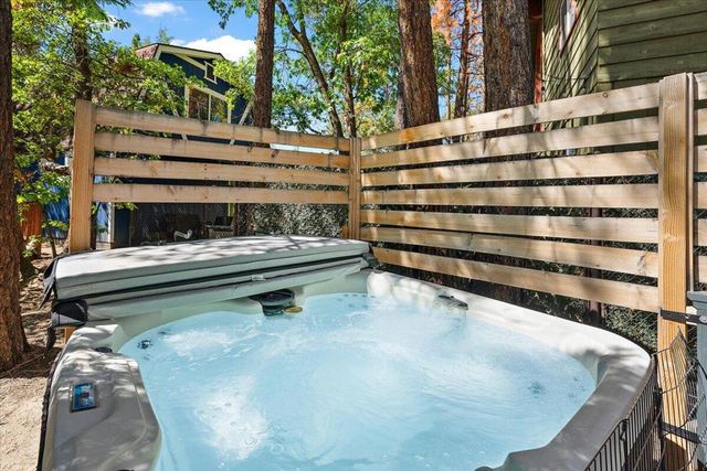 1160 W Alta Vista Avenue, Big Bear, CA 92314