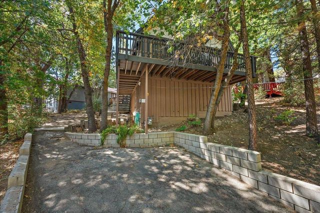 1160 W Alta Vista Avenue, Big Bear, CA 92314