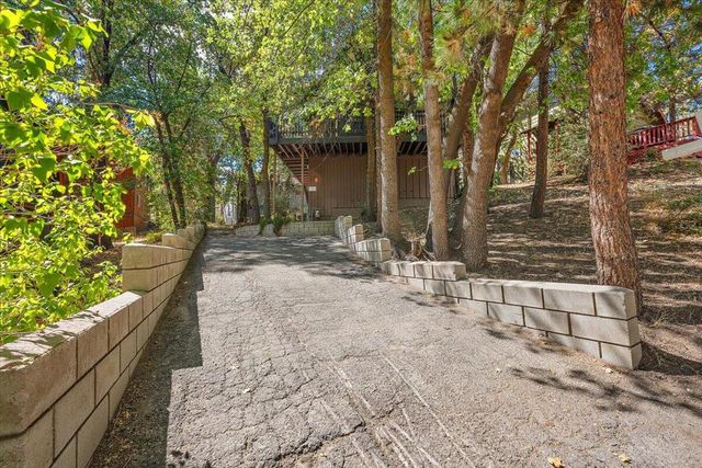 1160 W Alta Vista Avenue, Big Bear, CA 92314