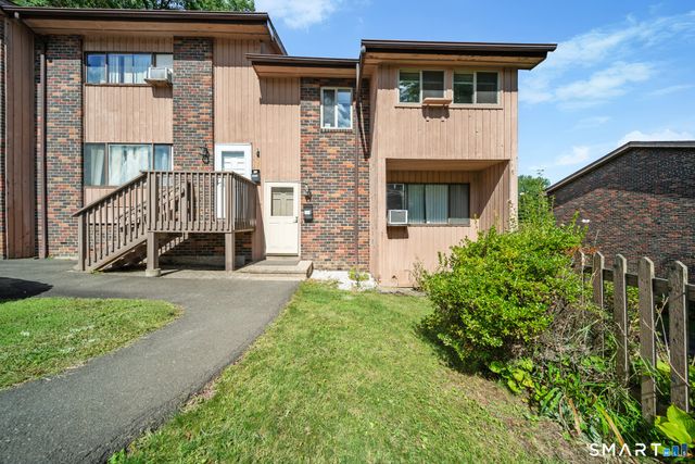 232 Oakville Avenue H, Waterbury, CT 06708