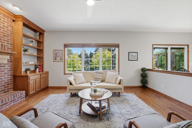 10909 Valley Forge Circle, Carmel, IN 46032