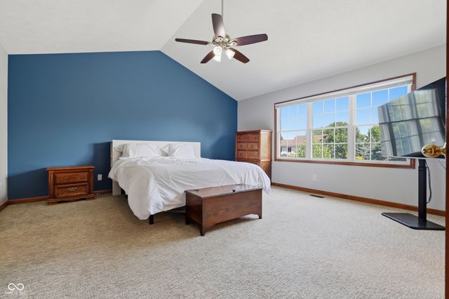 10909 Valley Forge Circle, Carmel, IN 46032