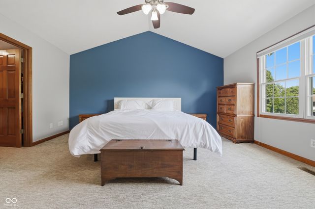 10909 Valley Forge Circle, Carmel, IN 46032
