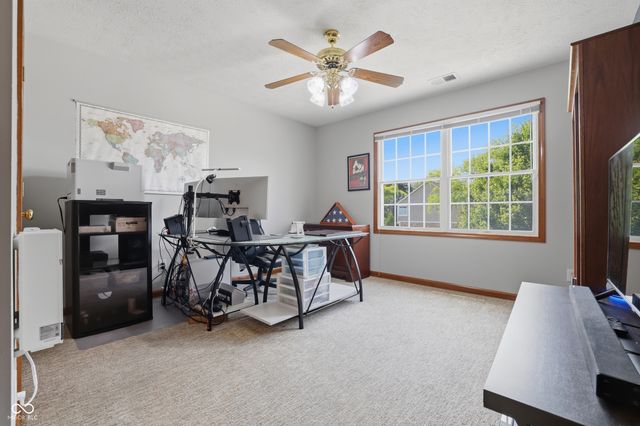 10909 Valley Forge Circle, Carmel, IN 46032