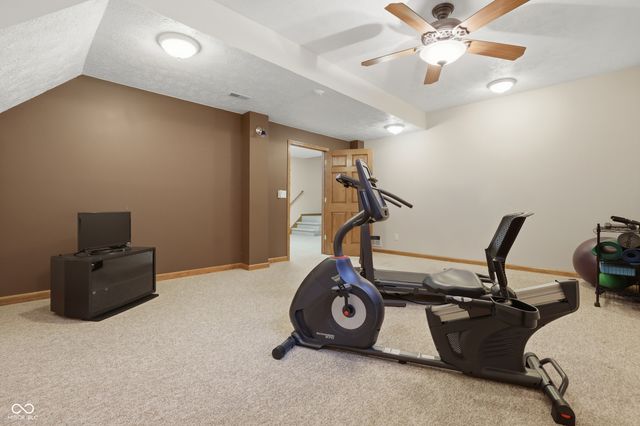 10909 Valley Forge Circle, Carmel, IN 46032