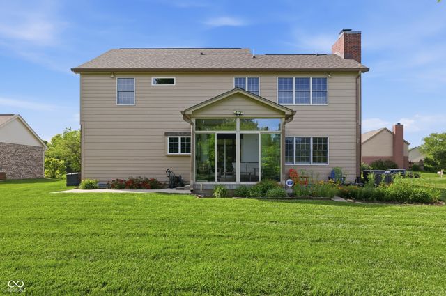 10909 Valley Forge Circle, Carmel, IN 46032