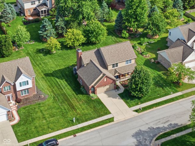 10909 Valley Forge Circle, Carmel, IN 46032