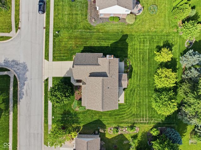 10909 Valley Forge Circle, Carmel, IN 46032