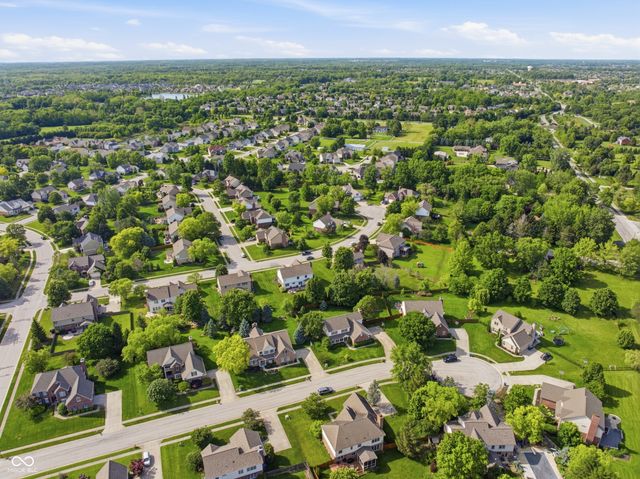 10909 Valley Forge Circle, Carmel, IN 46032