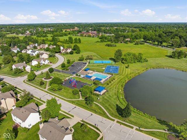 10909 Valley Forge Circle, Carmel, IN 46032