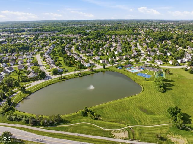 10909 Valley Forge Circle, Carmel, IN 46032