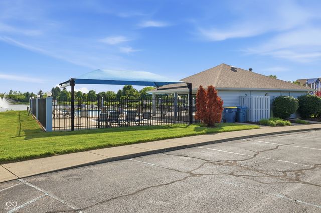 10909 Valley Forge Circle, Carmel, IN 46032
