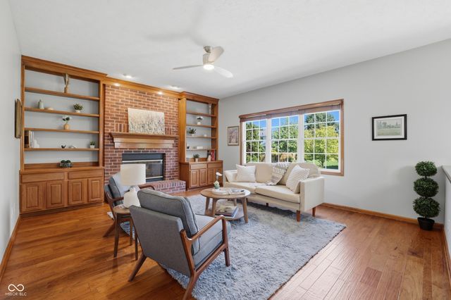 10909 Valley Forge Circle, Carmel, IN 46032