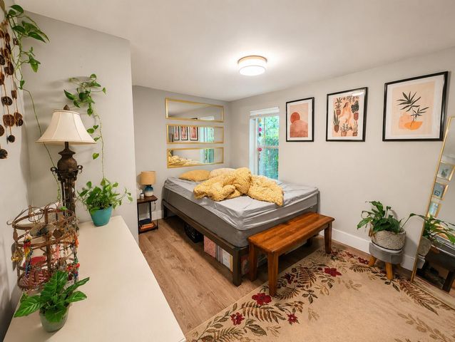 1045 Seaside Lane Apt A & B, Charleston, SC 29412