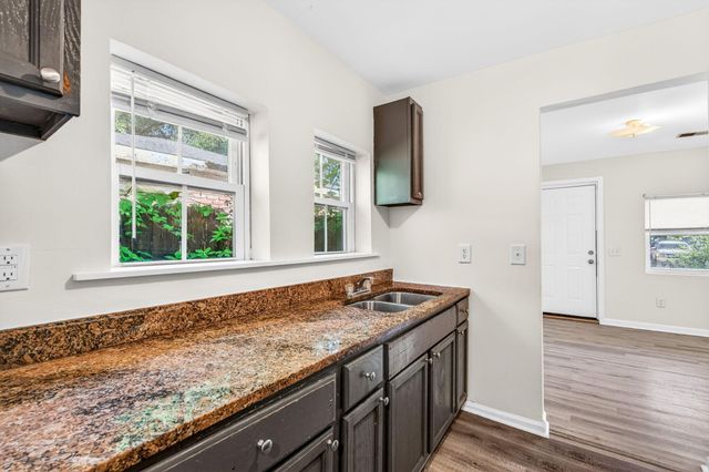 1045 Seaside Lane Apt A & B, Charleston, SC 29412