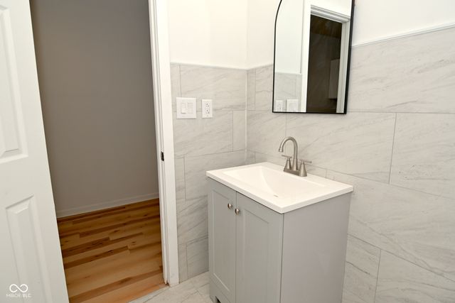 822 N Bradley Avenue, Indianapolis, IN 46201