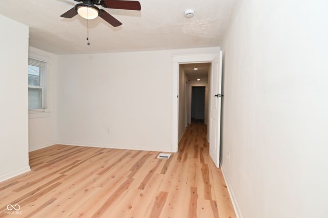 822 N Bradley Avenue, Indianapolis, IN 46201