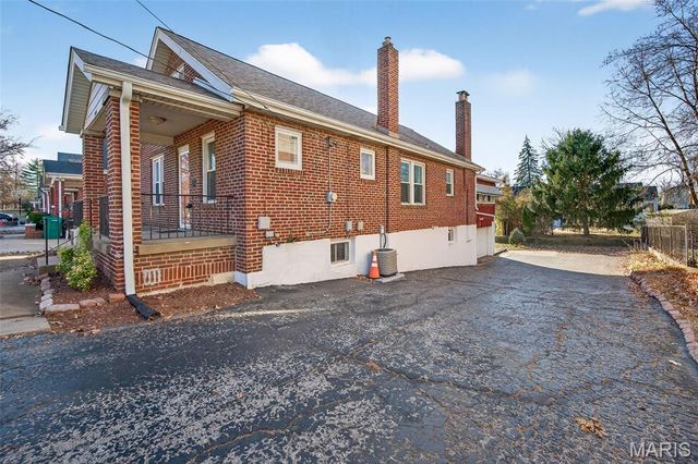 9010 Madge Avenue, Brentwood, MO 63144