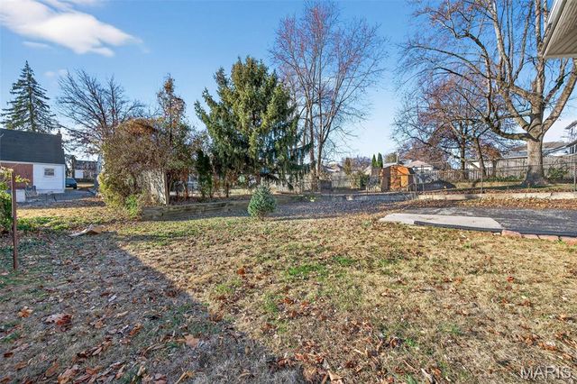 9010 Madge Avenue, Brentwood, MO 63144