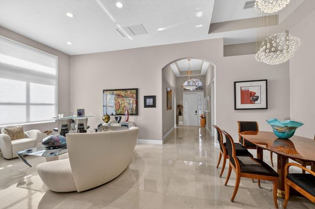 10024 Armani Drive, Boynton Beach, FL 33437