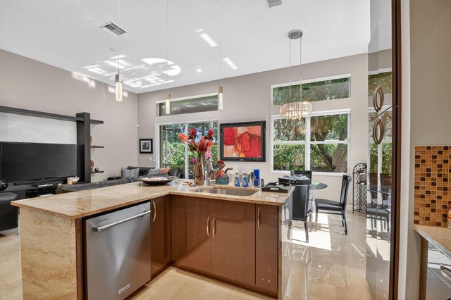 10024 Armani Drive, Boynton Beach, FL 33437