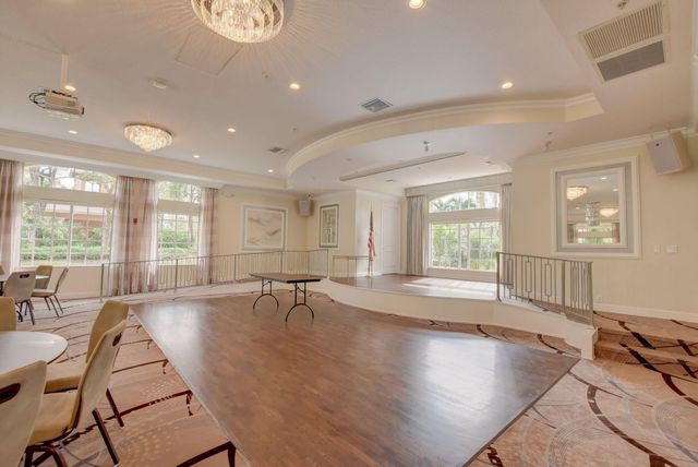 10024 Armani Drive, Boynton Beach, FL 33437