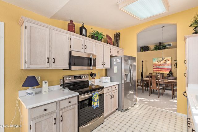 19420 N WESTBROOK Parkway 529, Peoria, AZ 85382