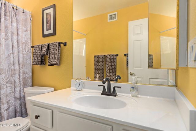 19420 N WESTBROOK Parkway 529, Peoria, AZ 85382