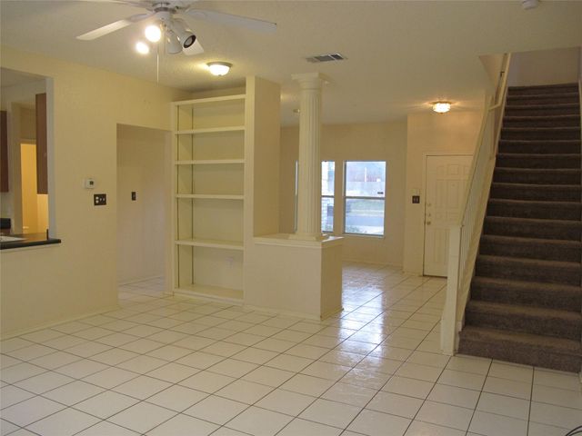 2011 Jasper LN, Cedar Park, TX 78613