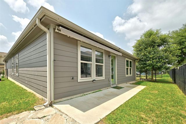 1384 Harwell LOOP, Kyle, TX 78640