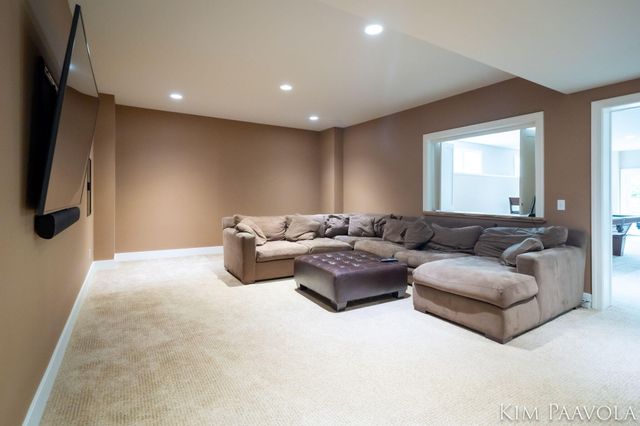 3099 Pickford Drive Se, Cascade Twp, MI 49301