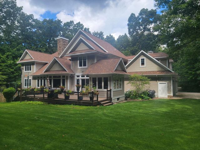 3099 Pickford Drive Se, Cascade Twp, MI 49301